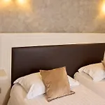 Hotel-restaurant Le Calice Du Gevaudan - A75 Banassac