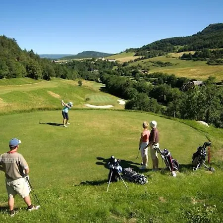Hotel-restaurant Le Calice Du Gevaudan - A75 Hotel Banassac