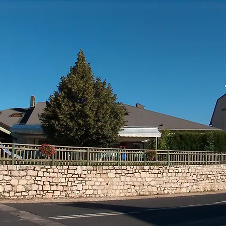 Hotel-restaurant Le Calice Du Gevaudan - A75 3* Banassac