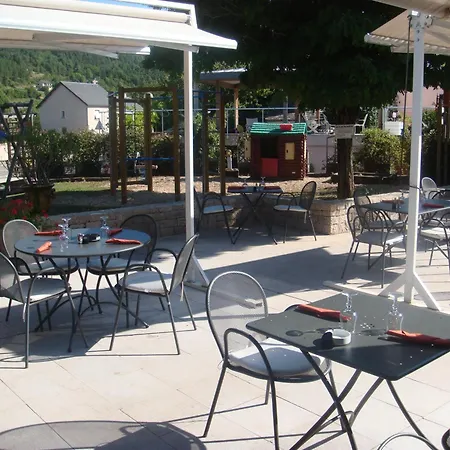 Hotel Hotel-restaurant Le Calice Du Gevaudan - A75 Banassac